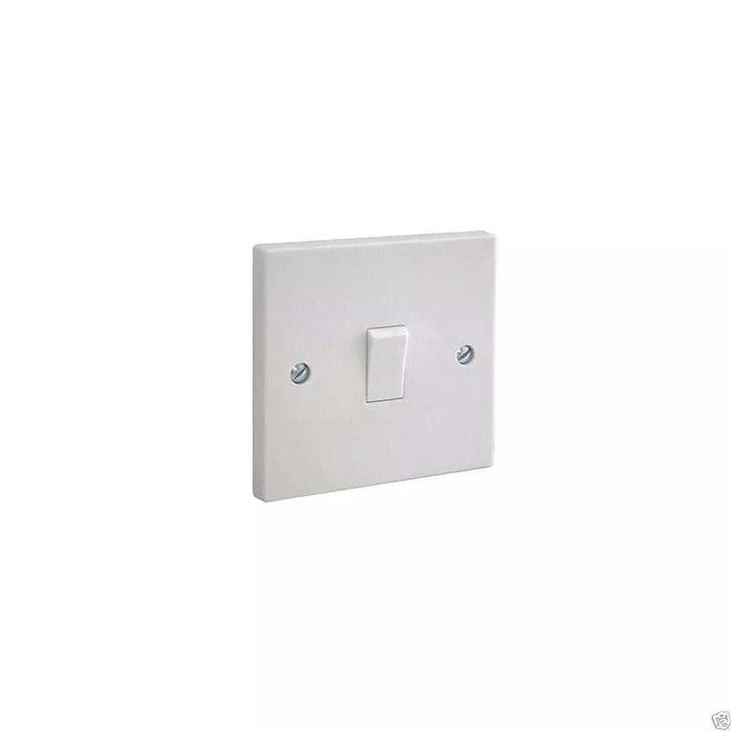 BG 900 Series 10A 10AX 1 Gang Intermediate Light Switch - White  - 913W, Image 1 of 1